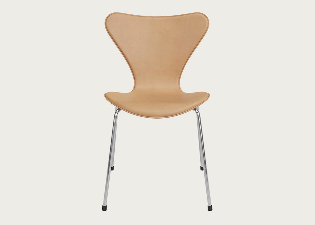 Series 7 Chair Tailored Harness Leather Saddle Brown