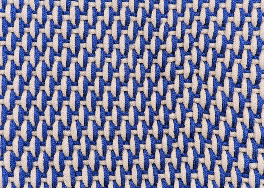 Loop PET Rug Blue 140cm x 200cm