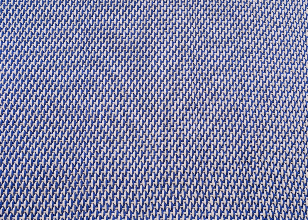 Loop PET Rug Blue 140cm x 200cm