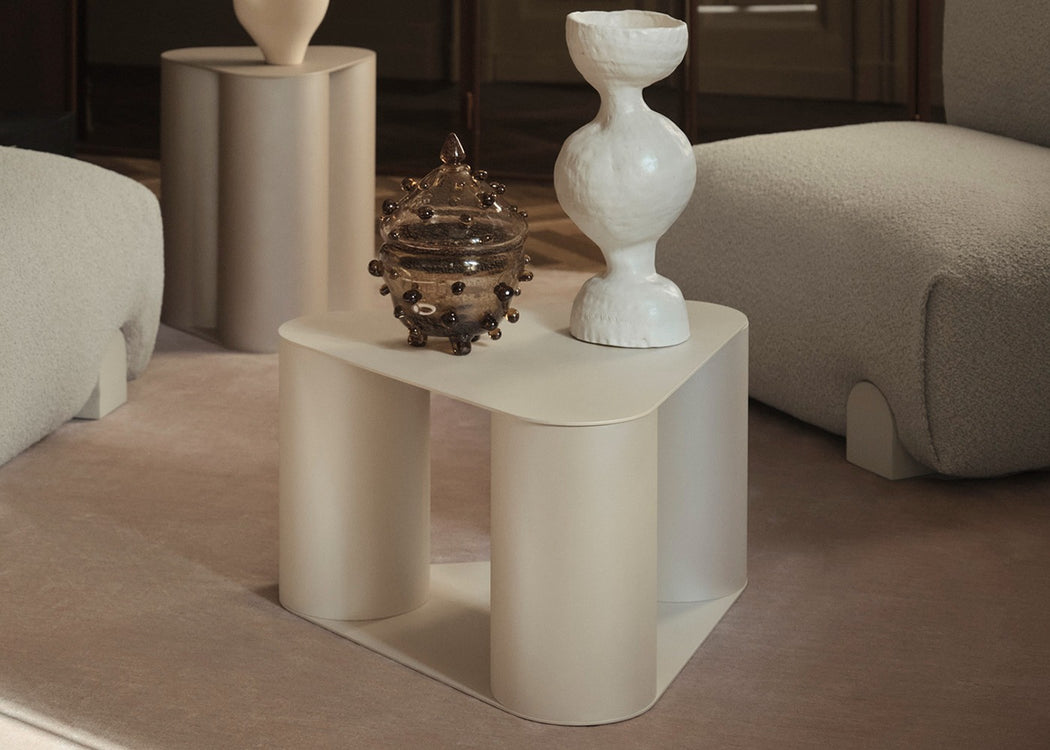 Tres Low Table 36cm / Honey Shell