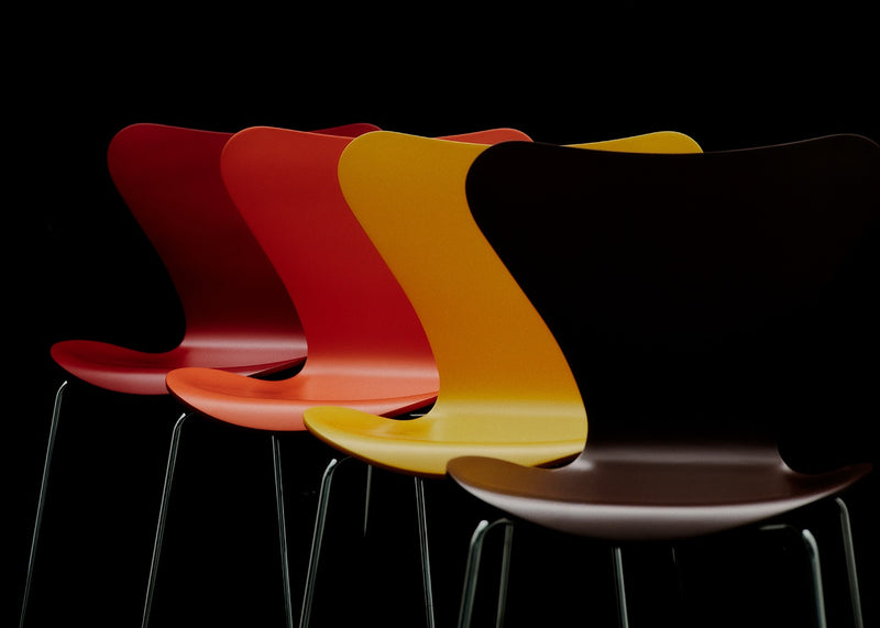 Series 7 x Verner Panton Chair Panton Brown