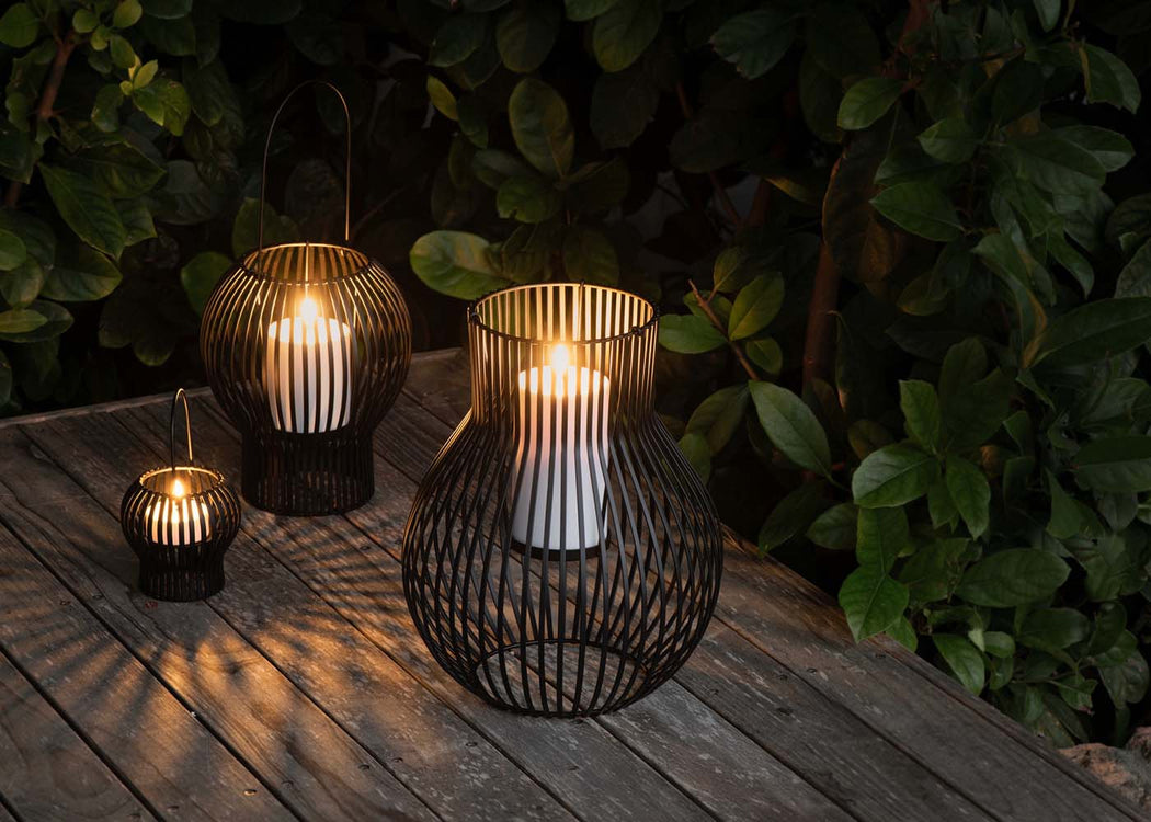 Upside Down Lantern Small Black