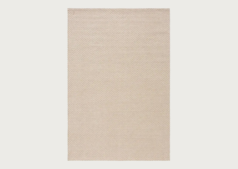 Raw Rug White