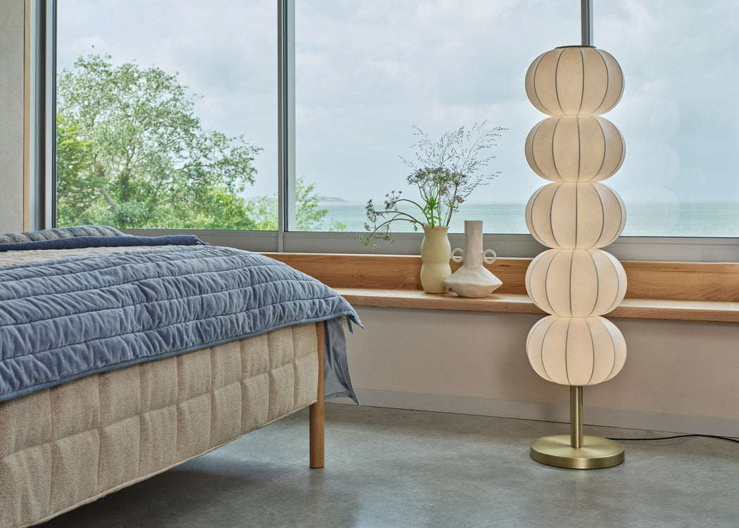 Senzan LED Floor Lamp
