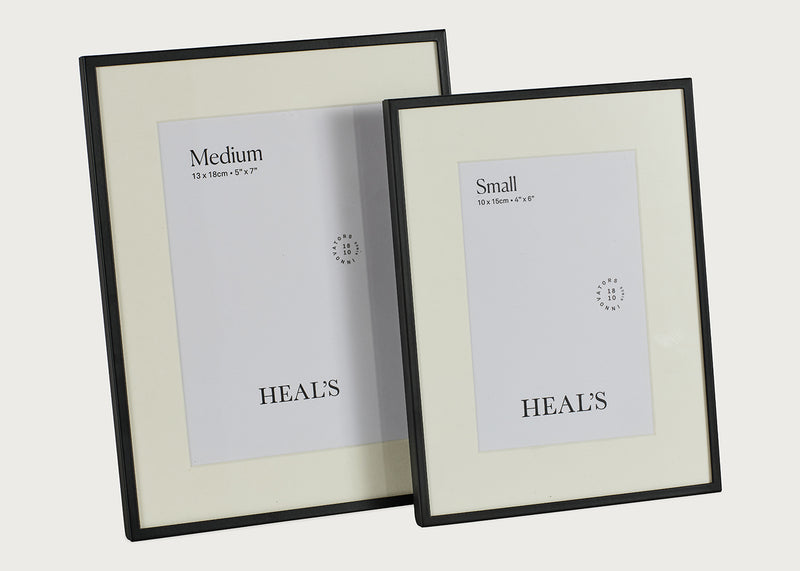 Simple Photo Frame with Mount Black