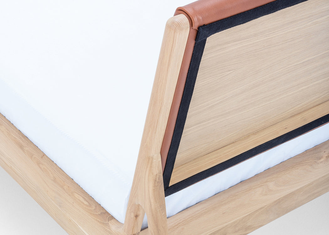 Fawn Bed Dakar Leather