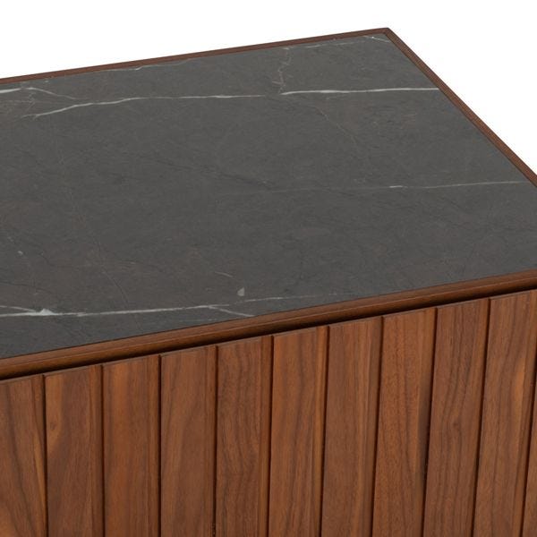 product-story-image