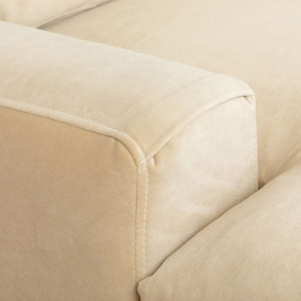 product-story-image