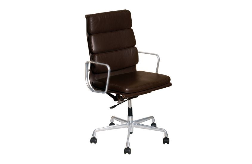 Eames EA219 Softpad Office Chair in Nero Leather