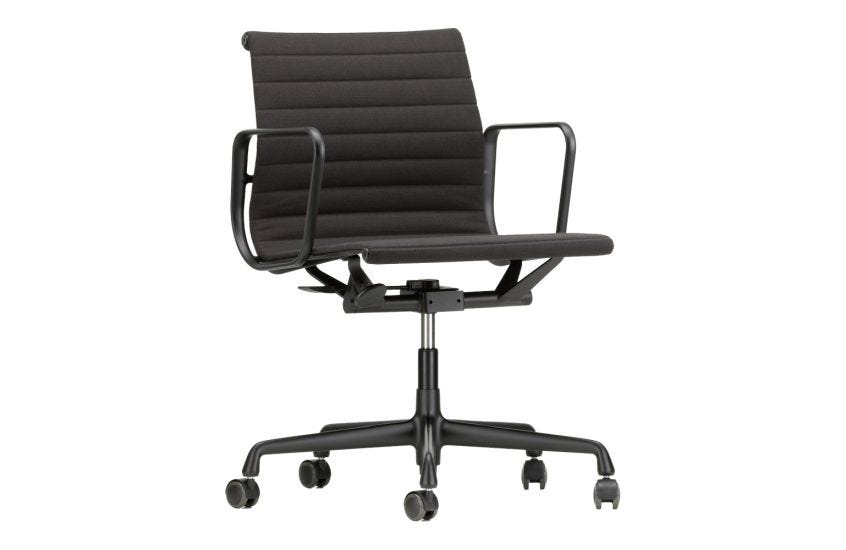 Aluminium Chair EA 117