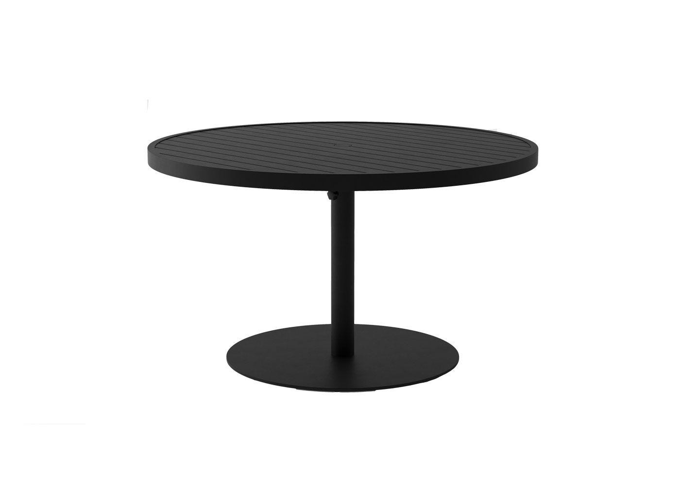 Round outdoor pedestal dining deals table