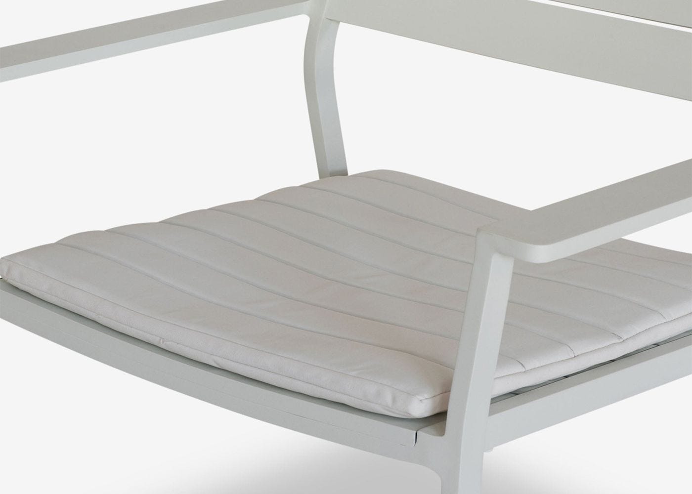 EOS Outdoor Lounge Chair Cushion White