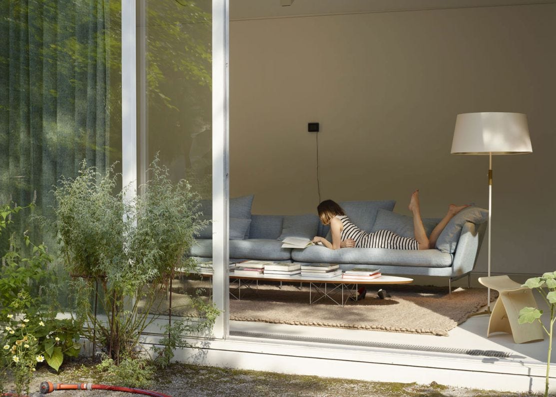 Eames oval clearance coffee table