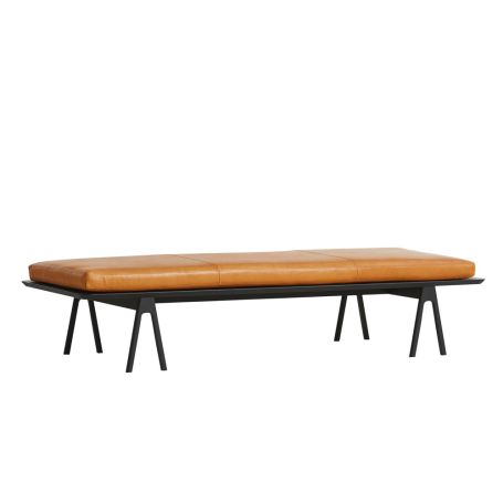 Level Daybed