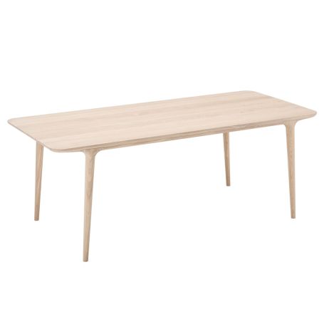 Fawn Dining Table Oak