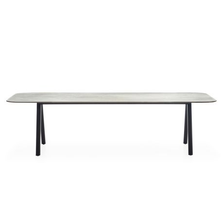 Kodo Outdoor Dining Table