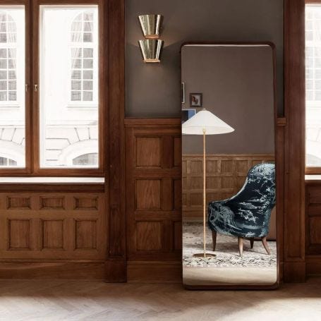 9602 Floor Lamp