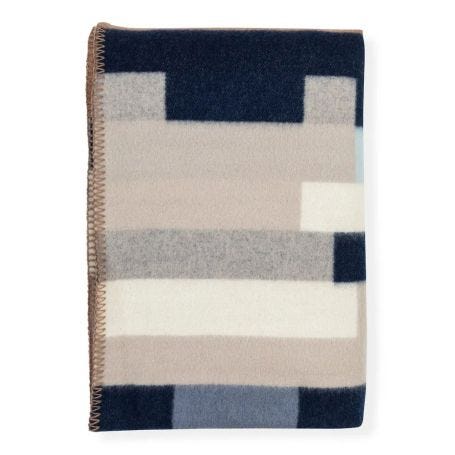 Bergstaden Throw Beige 135 x 200cm