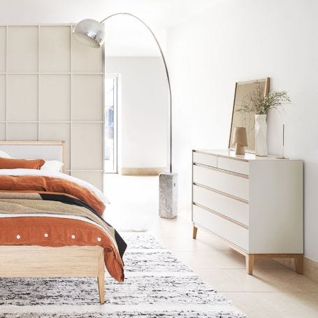 Lars 5 Drawer Chest Cashmere