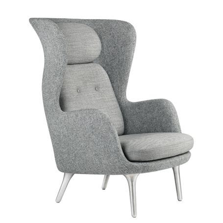 Ro Easy Shell in Hallingdal Light Grey 130 and cushions in Canvas 124 Grey