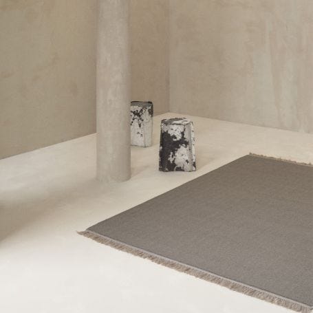 Une Rug Sand