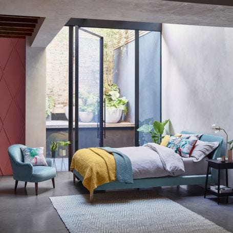 Wallis Bed