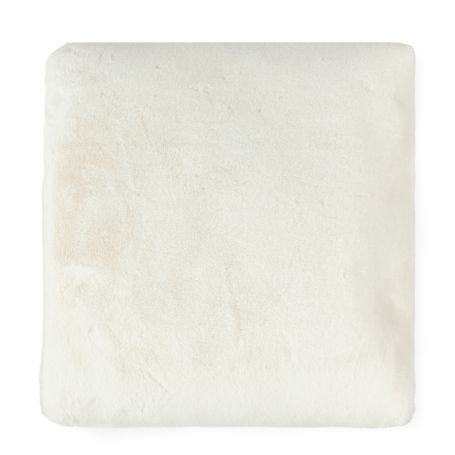 Arctic Faux Fur Throw 150 x 200cm