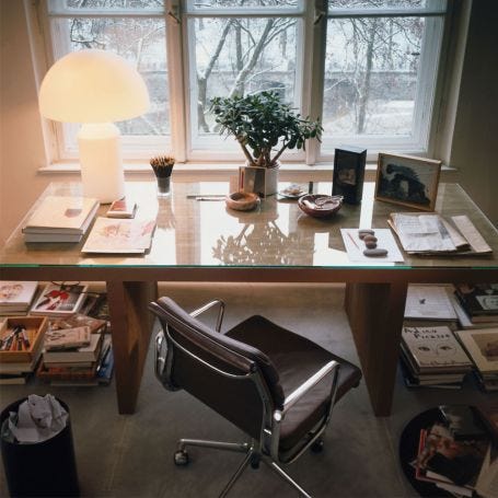 Eames EA219 Soft Pad Office Swivel Chair