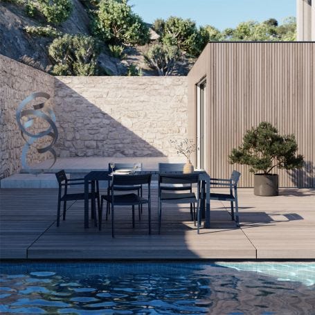 Eos Outdoor Side Chair