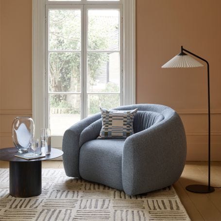 Flora Loveseat