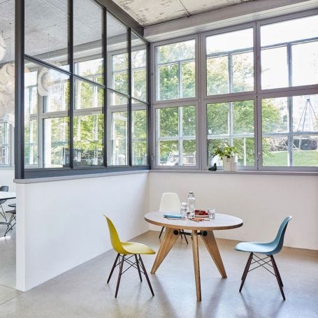 Gueridon Dining Table