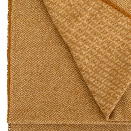 Lambswool Edge Throw Mustard 140 x 200cm