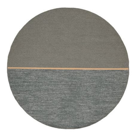 Magnatized Round Rug Green