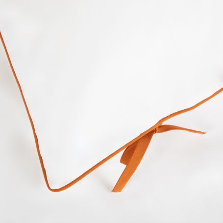 Organic Cotton Percale Cinnamon Piped Edge White Pillowcase