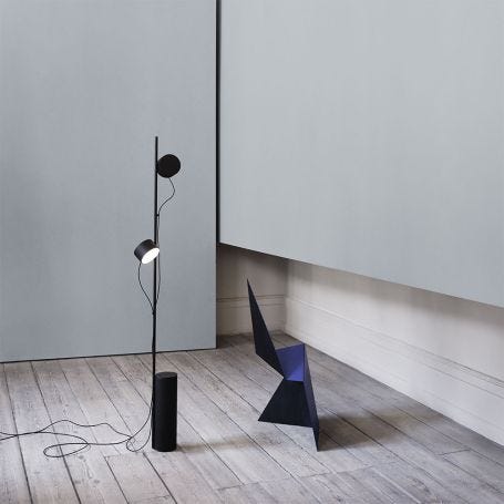 Post LED Floor Lamp Black