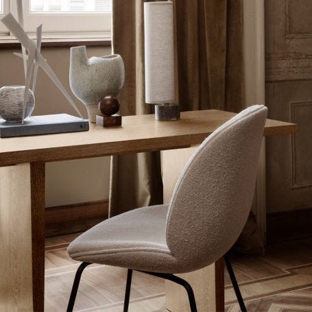 Private Desk