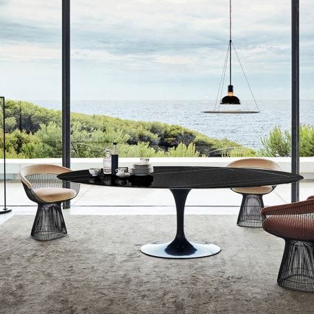 Saarinen Dining Table with Black Base