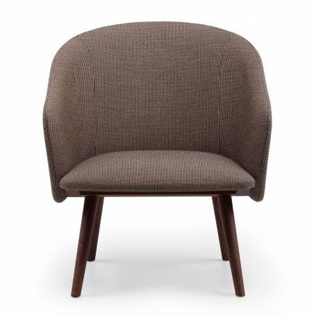 Saia Lounge Chair in Danish Oiled Walnut with Kvadrat Upholstery