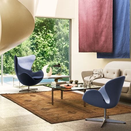Swan Lounge Chair