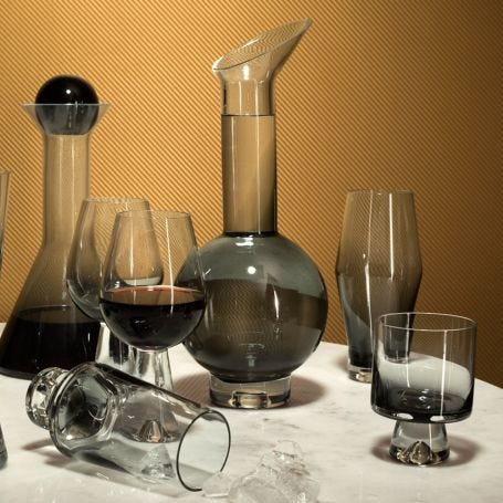 Tank Jug Black